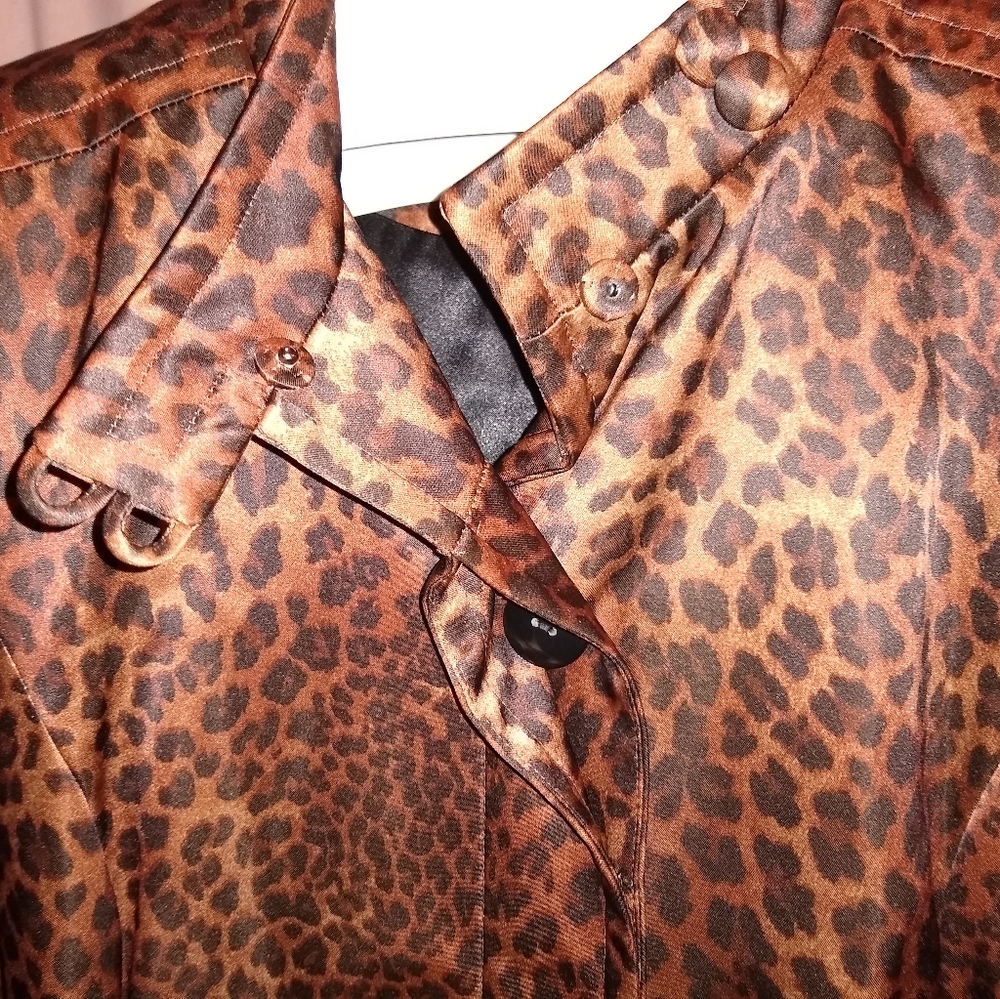 Coat - Picture 11 of 12